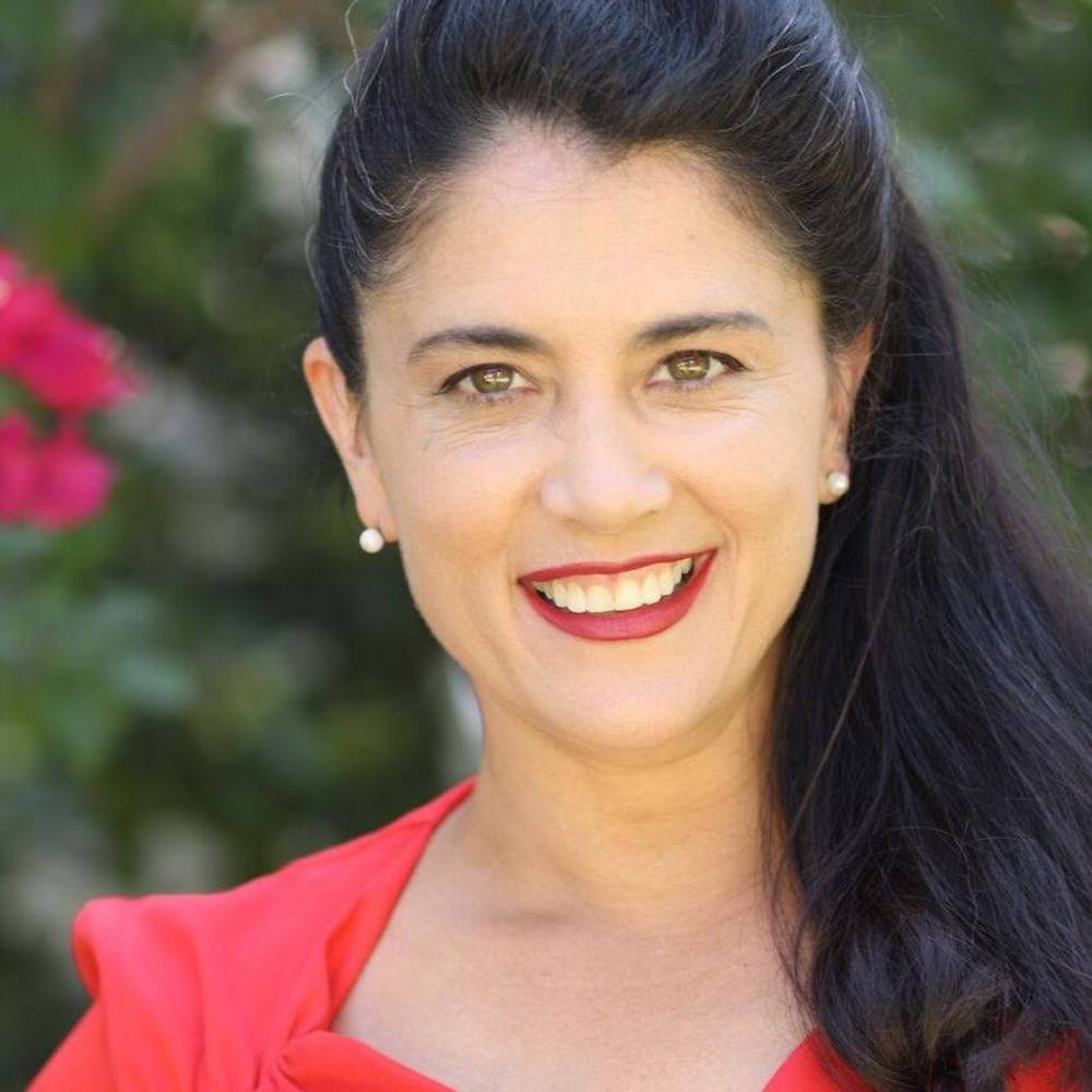 Meet your Posher, Christina